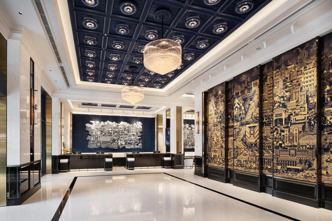 Grande Centre Point Surawong Bangkok Hotel Exterior photo The lobby of the hotel